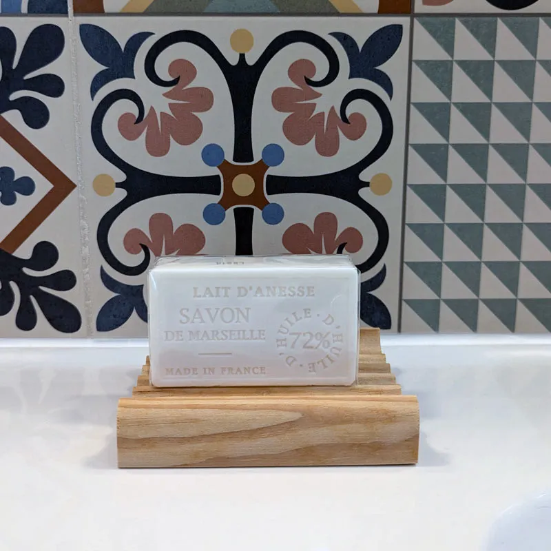 Savon artisanal 100 grs au lait d'ânesse